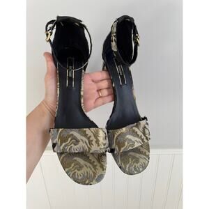 Kensie Black and Gold Patterned Heels